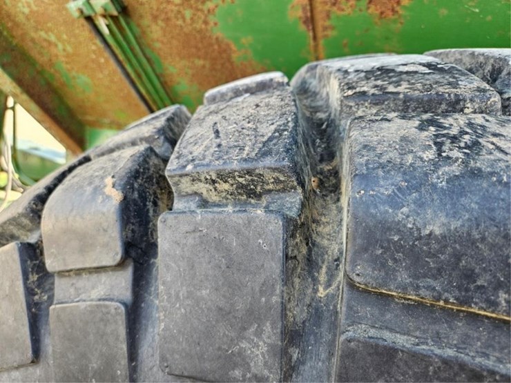 john-deere-500-image-23