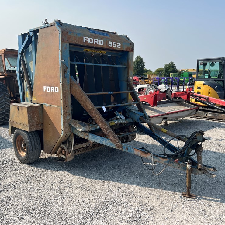 FORD 552