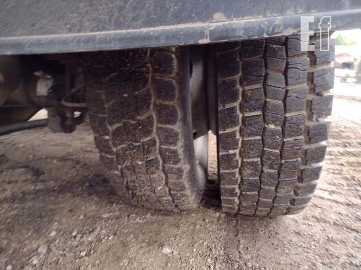 2019-ford-f550-image-17