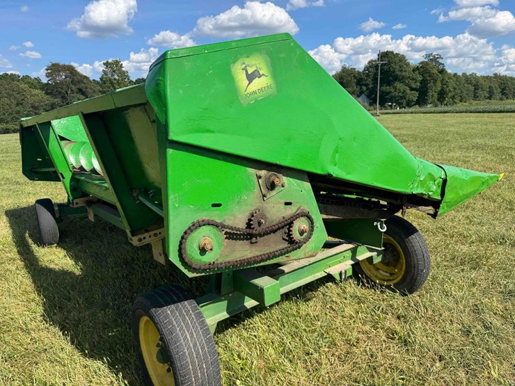 jd-6-row-corn-head-&-cart-image-7