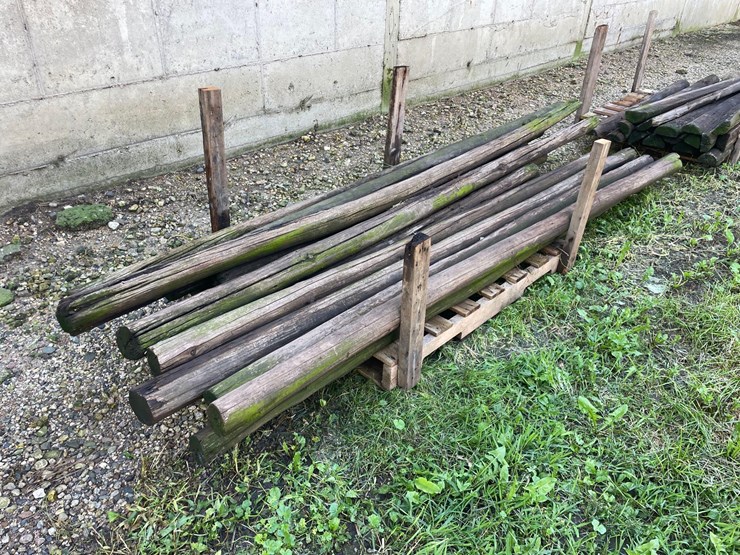 pallet-of-round-poles-image-1