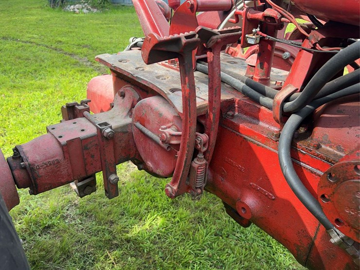 1947-farmall-h-image-27