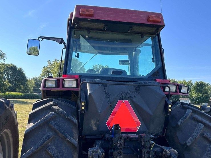 case-ih-8940-image-61