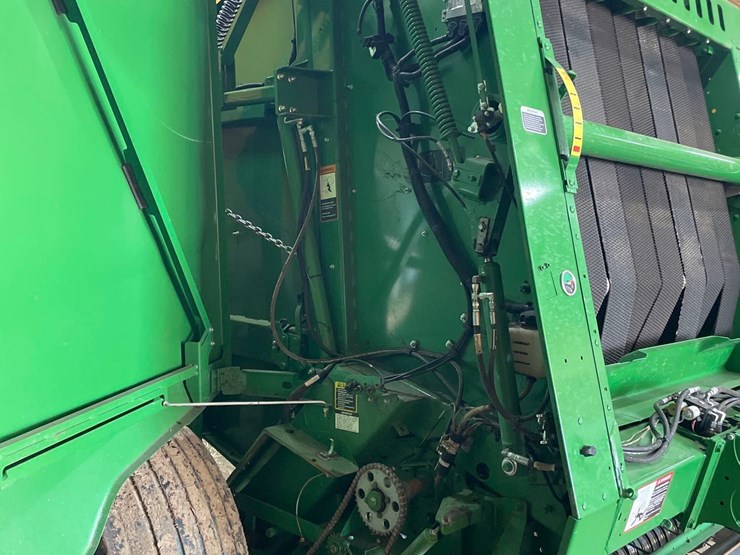 john-deere-560r-image-32
