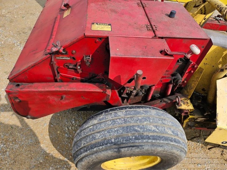 new-holland-770-image-33
