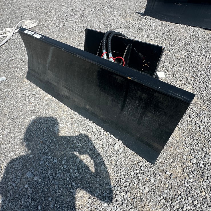 #28473 • PUSH SHOVEL