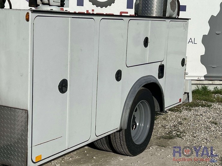 2004-auto-crane-4004eh-image-21
