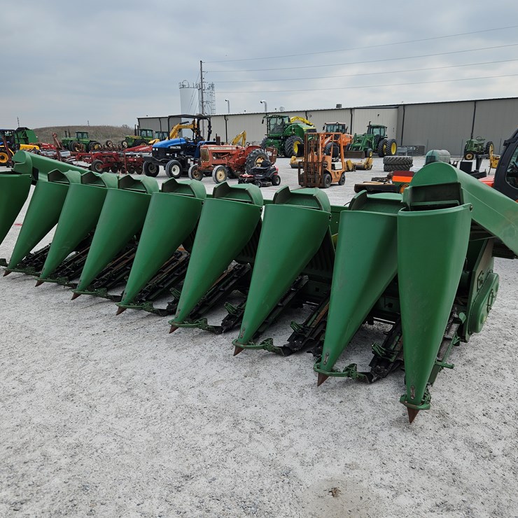 1999 JOHN DEERE 893