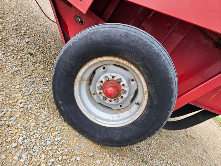case-ih-8460-image-26