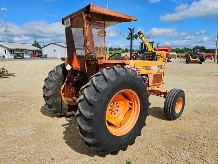 massey-ferguson-383-image-5
