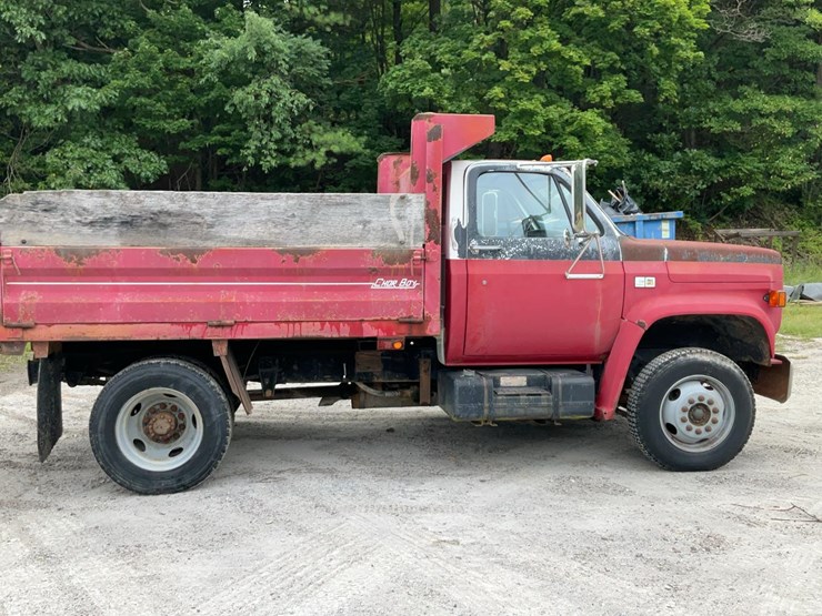 #220-•-1990-chevy-60-dump-truck-image-4