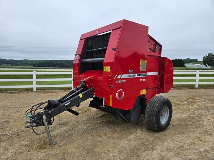 massey-ferguson-1745-image-1