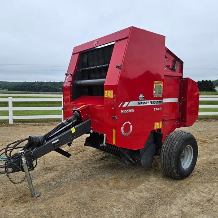 MASSEY-FERGUSON 1745