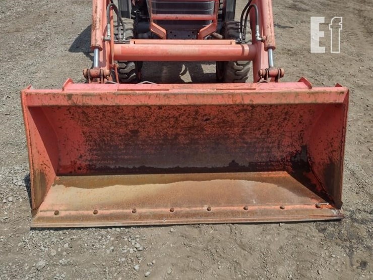 16-kubota-b26tlb-tractor-8242-image-18