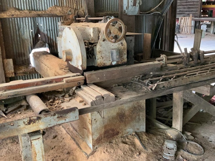 #142-•-beach-machine-chopsaw-image-1