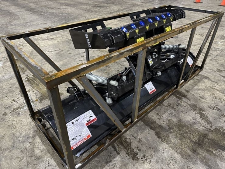 2025-mower-king-spa84-hydraulic-angle-blade-image-1