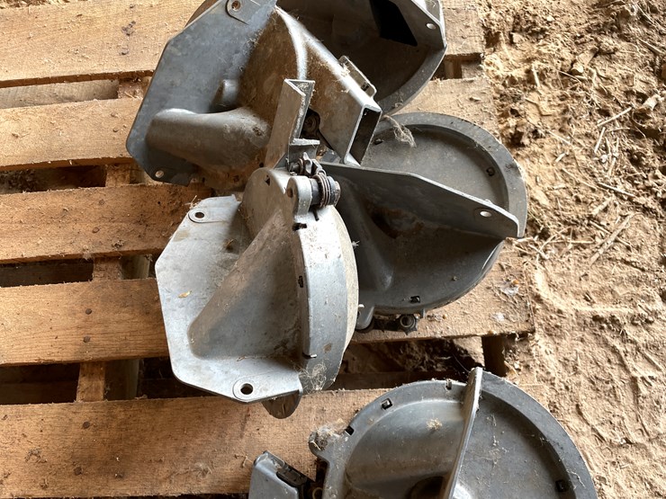 #5514-•-(7)-john-deere-seed-meters-image-4