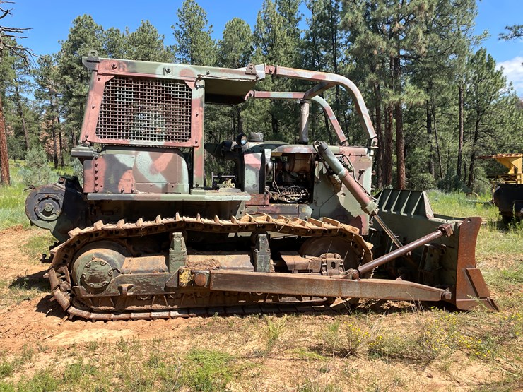 caterpillar-d7-image-3