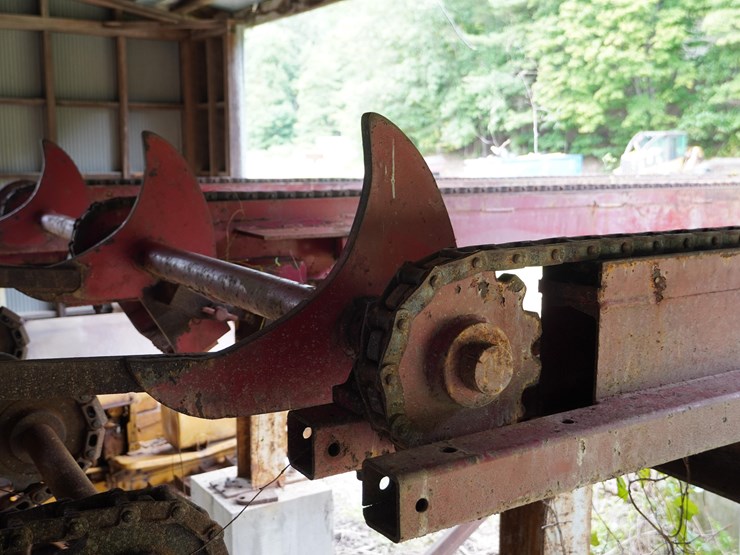#133-•-mellott-log-deck-image-13