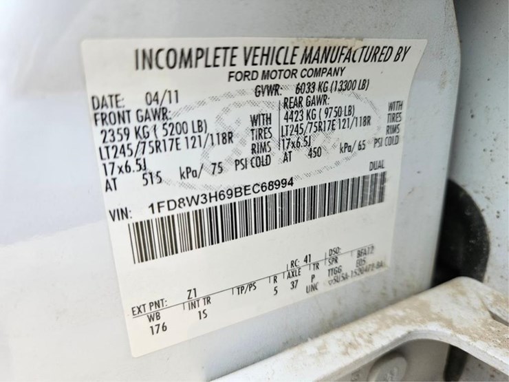 2011-ford-f350-image-53