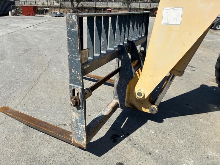 2018-gehl-rs8-42-image-8