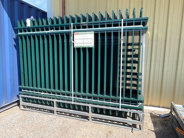 #4010-•-powder-coated-steel-site-fence-image-21
