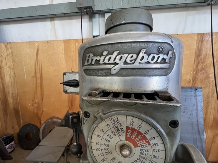 bridgeport-vertical-milling-machine-image-6