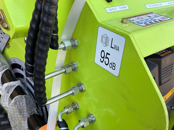 #4602-•-landhero-mini-skid-steer-loader-image-6