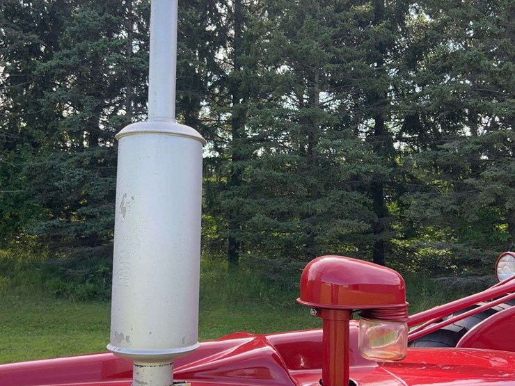 farmall-super-h-distillate-image-19