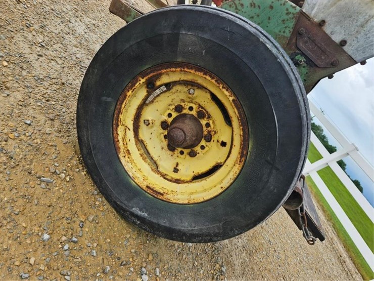 john-deere-11-image-28