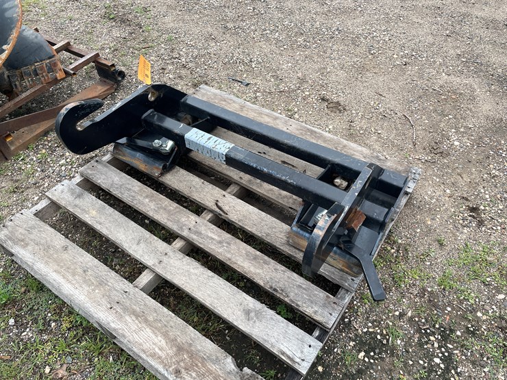 #212-•-genie-telehandler-skid-steer-mount-adapter-plate-image-4