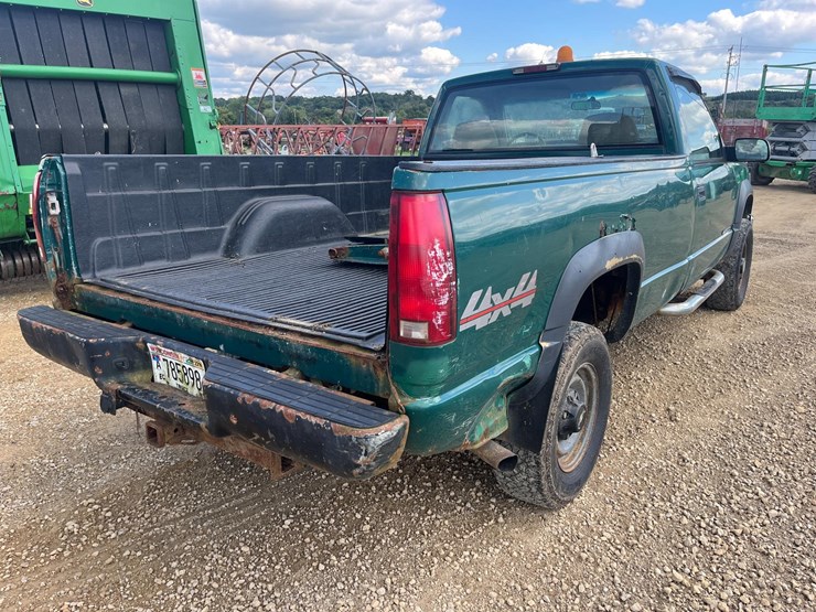 chevrolet-2500-image-4