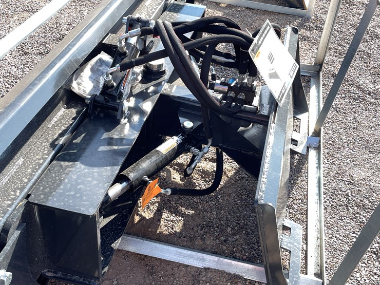 #4607-•-wolverine-6-way-dozer-blade-image-8