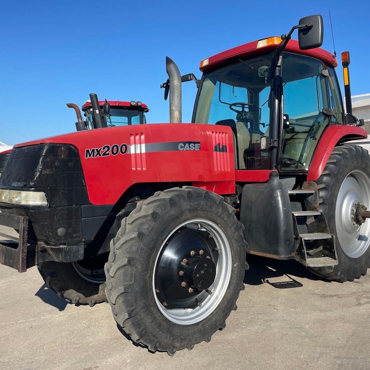 2001 CASE IH MX200