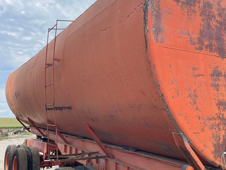 shop-built-10,000-gallon-manure-tank/running-gear-image-11
