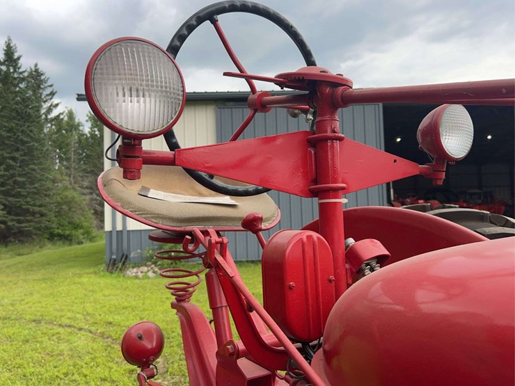 1944-farmall-h-distillate-image-33