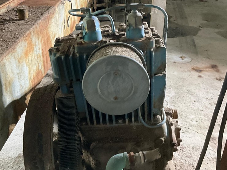 #139-•-air-compressor-image-7