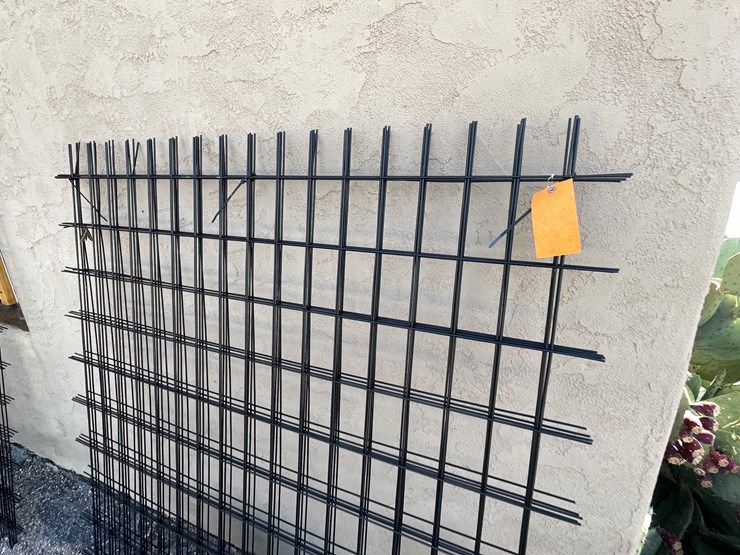 #4036-•-wire-mesh-panels-image-6