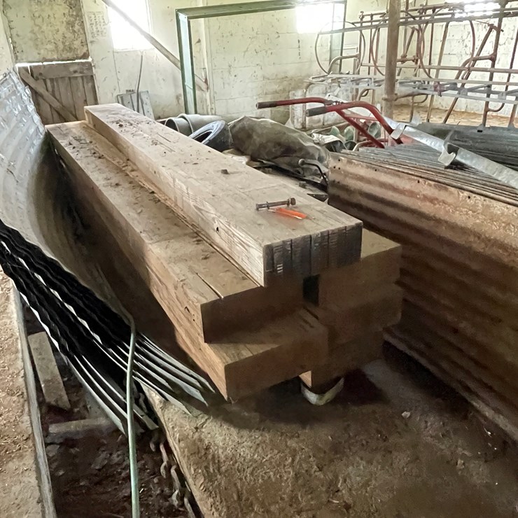 #5542 • (11) Wood Beams