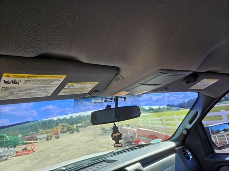 2012-ford-f150-xlt-image-44