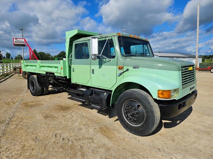 #385-•-1996-ih-4900-crew-cab-dump-truck-image-7
