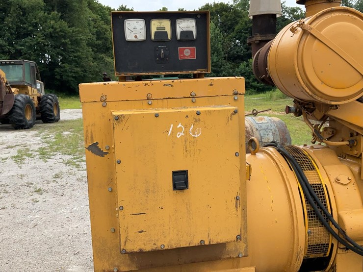 #126-•-caterpillar-8l32-genset-image-17