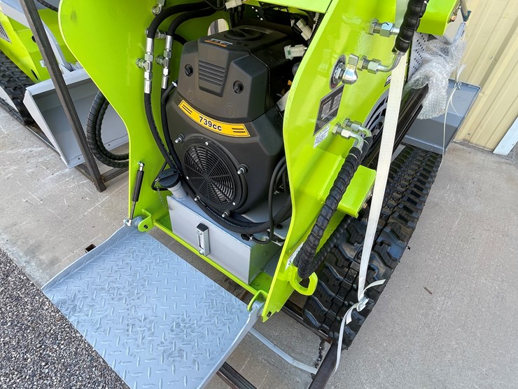 #4602-•-landhero-mini-skid-steer-loader-image-18