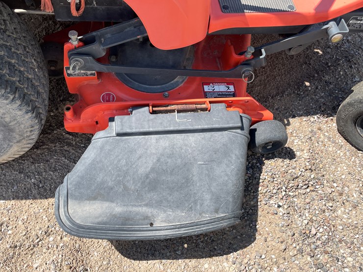 #2005-•-kubota-zero-turn-mower-image-16