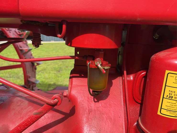 1940-farmall-h-distillate-image-22