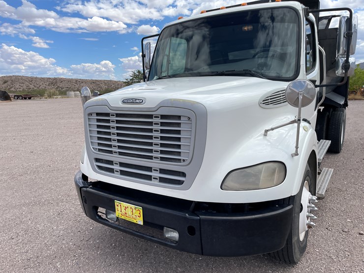 #1007-•-2013-freightliner-dump-truck-(elephant-butte,-nm)-(nm-title)-image-12