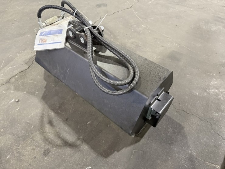 2025-ir-43"-flail-mower-image-4