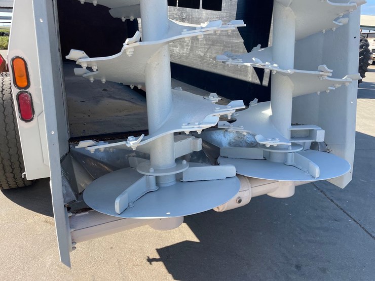 kuhn-knight-2054-image-13