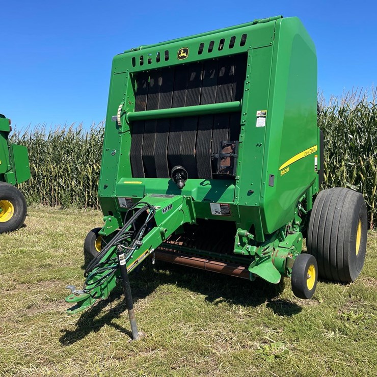 2018 JOHN DEERE 560R