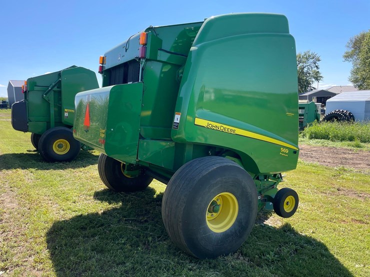 2013-john-deere-569-premium-image-3